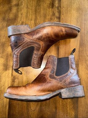 Ariat Midtown Rambler Square Toe Chelsea Boot sz 9